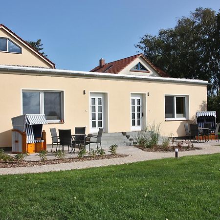 Landhaus Philipp - Ruhe & Meer Ostseebad Nienhagen Exterior photo